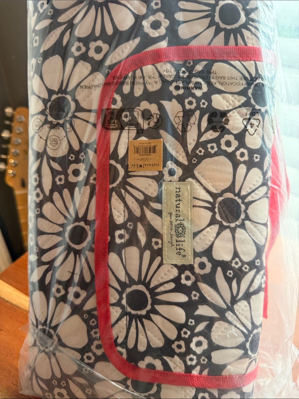 NEW Natural Life floral picnic blanket water resistant tote